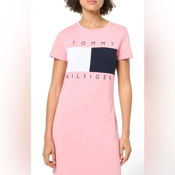 HOT ! Tommy Hilfiger Tee Shirt Dress Tommy Hilfiger Women's Short Sleeve Cotton Logo T-Shirt Dress HOT ! Tommy Hilfiger Tee Shirt Dress Tommy Hilfiger Women's Short Sleeve Cotton Logo T-Shirt Dress